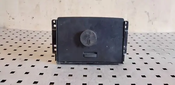 Chevrolet Captiva Dashboard storage box/compartment 