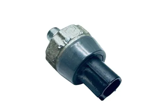 Nissan Note (E11) Oil pressure sensor 252404M40E
