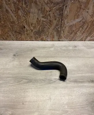 Volkswagen Golf II Coolant pipe/hose 191121051F