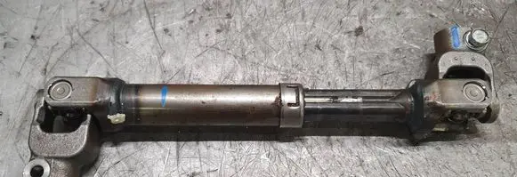 Toyota Auris E180 Steering column universal joint