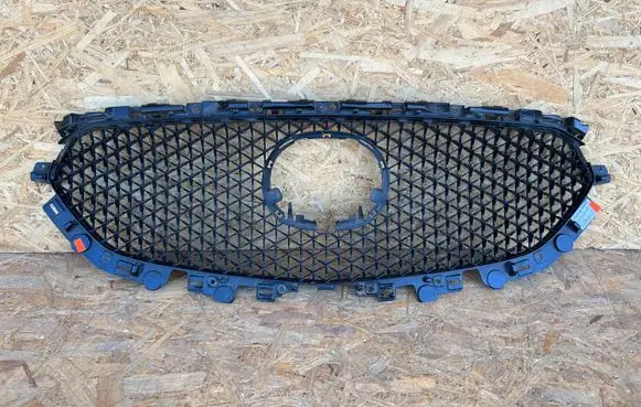Mazda CX-5 II Front bumper upper radiator grill K09191T