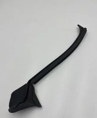 BMW 4 F36 Gran coupe Rear door rubber seal (on body) 7431095