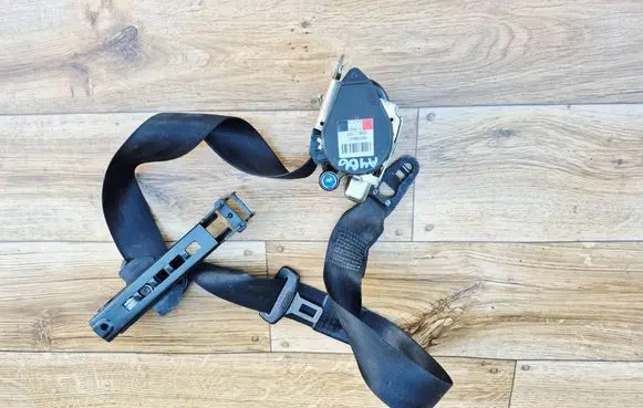 Audi A4 S4 B6 8E 8H Front seatbelt 8E0857705F