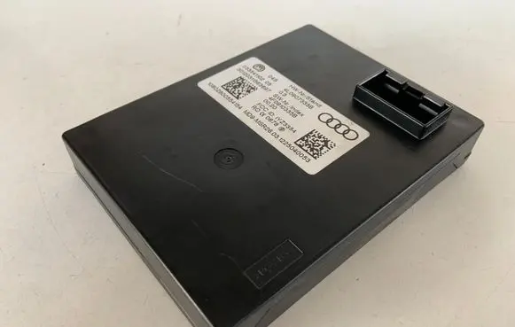 Audi Q7 4L Keyless (KESSY) go control unit/module 4L0907335B 4F0910335B