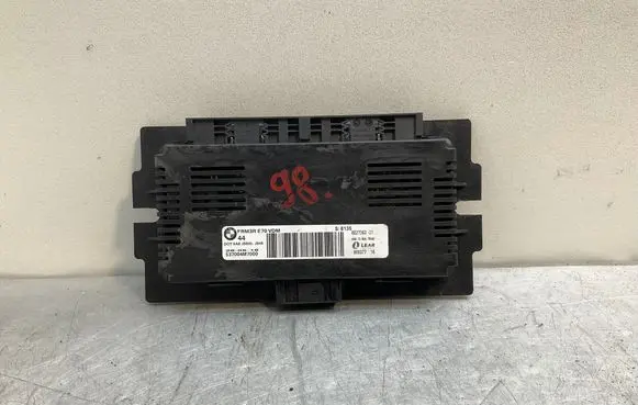 BMW X5 E70 Light module LCM 6827063 60837716