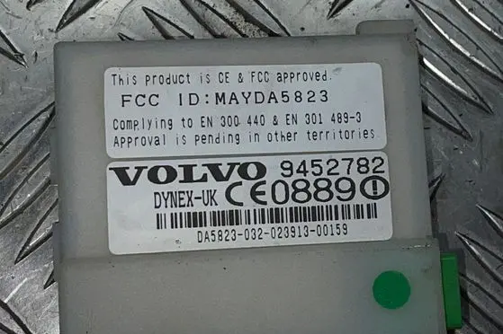 Volvo XC70 Alarm control unit/module 9452782