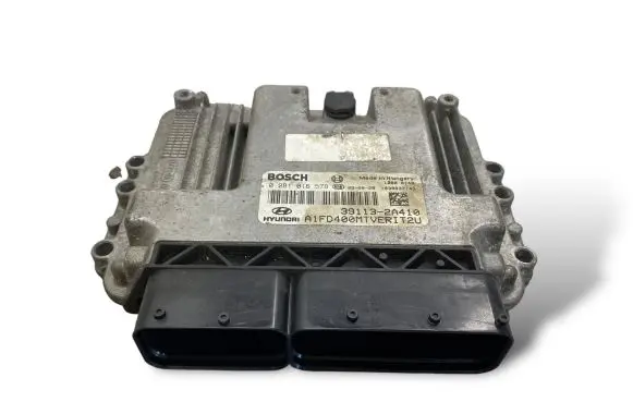 Hyundai i30 Engine control unit/module 391132A410 1039S37149 0281016578