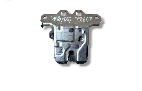 Opel Insignia A Tailgate/trunk/boot lock/catch/latch 13253732