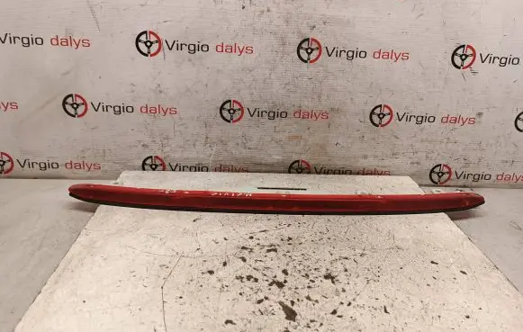 Honda Civic Third/center stoplight E205055