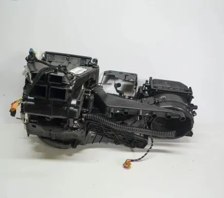 Interior heater climate box assembly