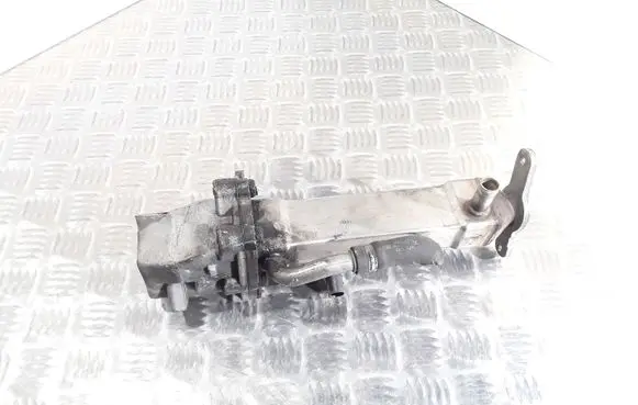 Volvo XC90 EGR valve cooler 30637142