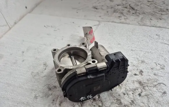 Mercedes-Benz C W205 Throttle body valve A2701410025