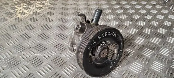 KIA Sedona Power steering pump