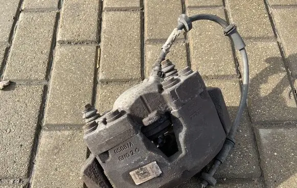 Audi A6 S6 C7 4G Front brake caliper 4G6AK 4G0106AK