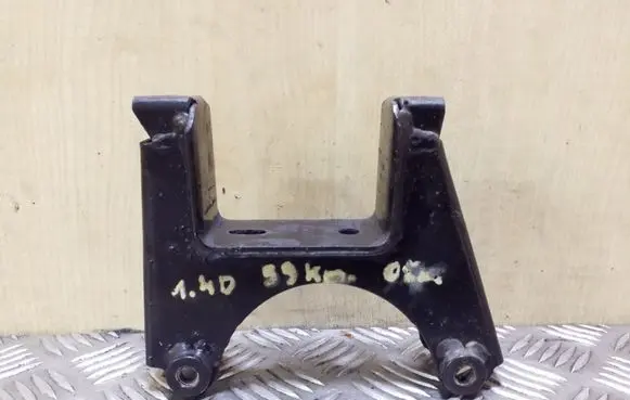 Skoda Fabia Mk1 (6Y) Gearbox mounting bracket 6Q0199111