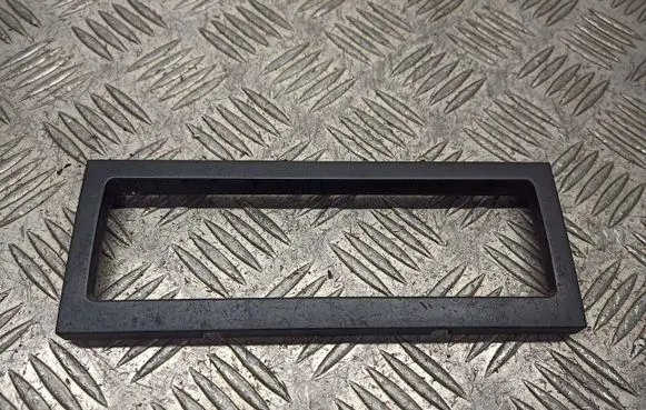 Volkswagen Golf IV Panel trim 1J0907047E