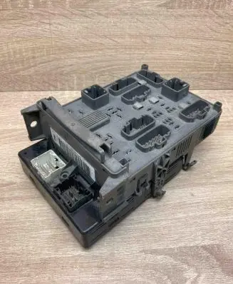 Renault Laguna II Fuse module 8200148809 518095419