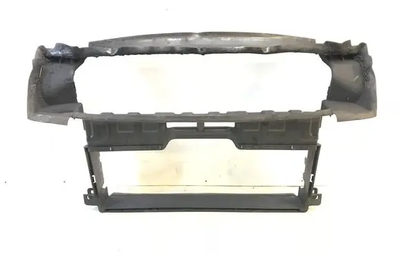 Radiator support slam panel bracket