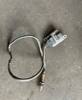 Mercedes-Benz Vito Viano W447 Lambda probe sensor 0009059803