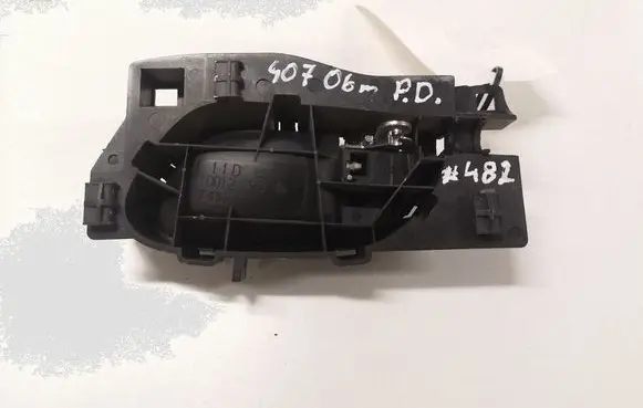 Peugeot 407 Front door interior handle 10012 7386