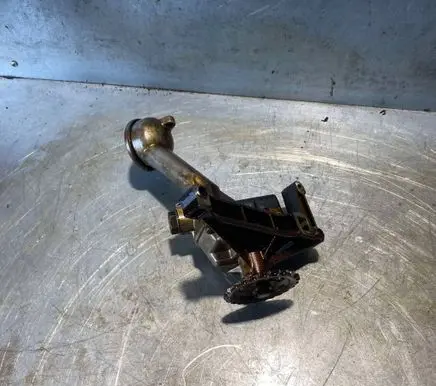 Mercedes-Benz C AMG W202 Oil pump 6031811320