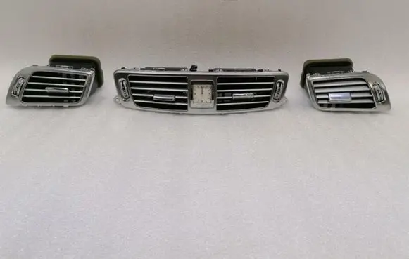 Mercedes-Benz CLS C218 X218 Dash center air vent grill A2188300754 A2188301054