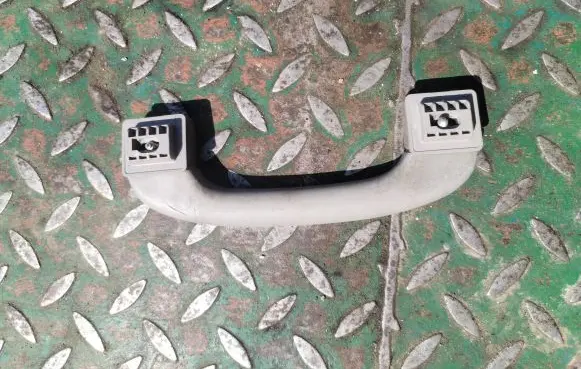 BMW 5 E60 E61 Rear interior roof grab handle 7033659