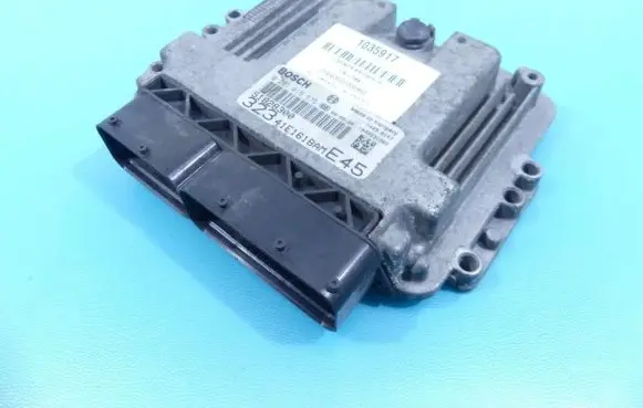 Fiat Linea Engine control unit/module ECU 51828300 IMPRK1035917