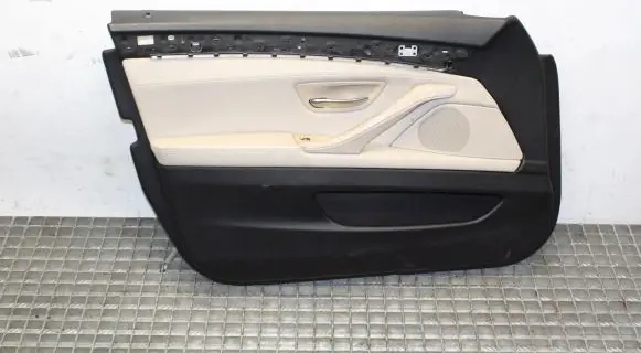 BMW 5 F10 F11 Front door card panel trim