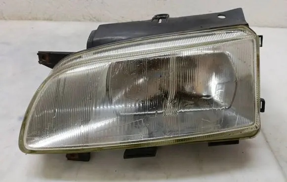 Citroen Berlingo Headlight/headlamp E95102