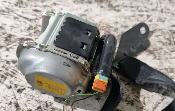 Audi A5 Rear seatbelt 8W8857805A