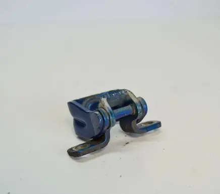 Volkswagen Tiguan Tailgate/trunk/boot hinge
