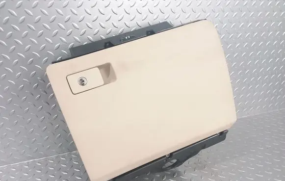 Volkswagen PASSAT CC Glove box set 3C1857097BK 3C1857097 3C1857101