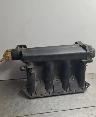 Mercedes-Benz Sprinter W901 W902 W903 W904 Intake manifold A6110902632