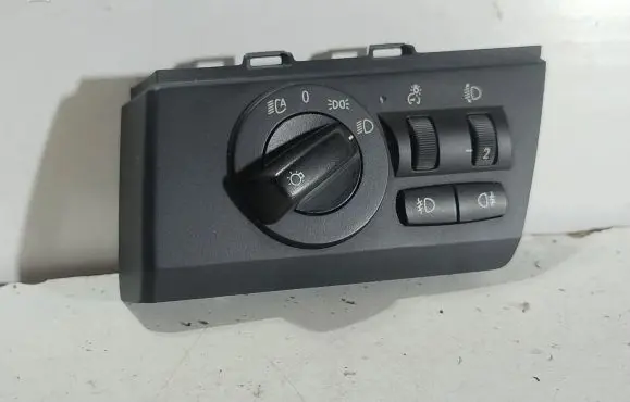 BMW X3 E83 Light switch 3415104