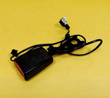 Mitsubishi Colt Front seatbelt buckle A4548600269