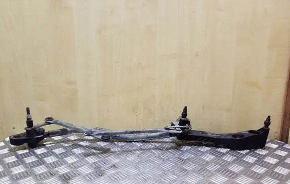 BMW 5 E60 E61 Front wiper linkage 7131164