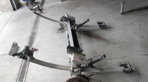 Rear axle beam
