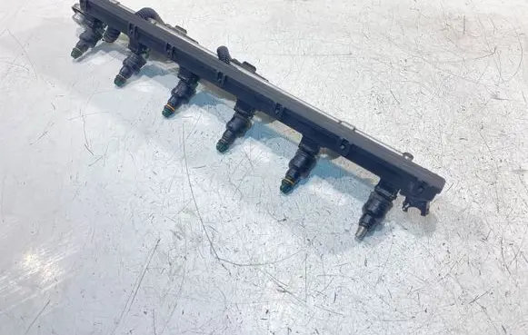 BMW 5 E39 Fuel injectors set 1436110 0280160597