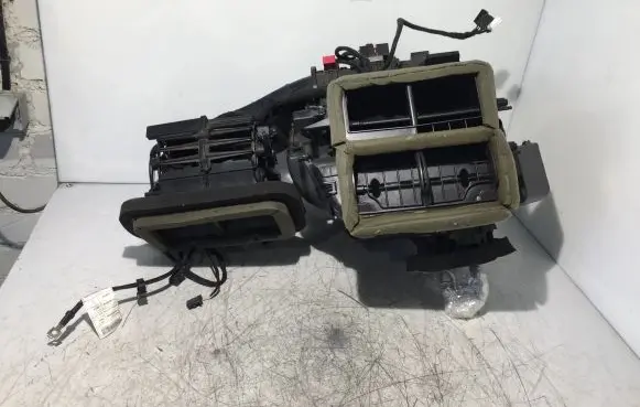 Interior heater climate box assembly