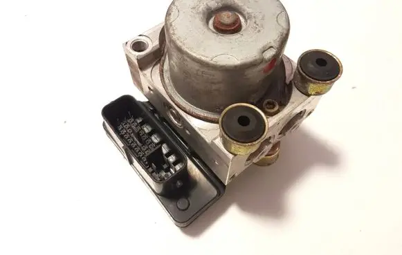 Mazda 323 F ABS Pump B25F437A0 0Y05C0647 4360864