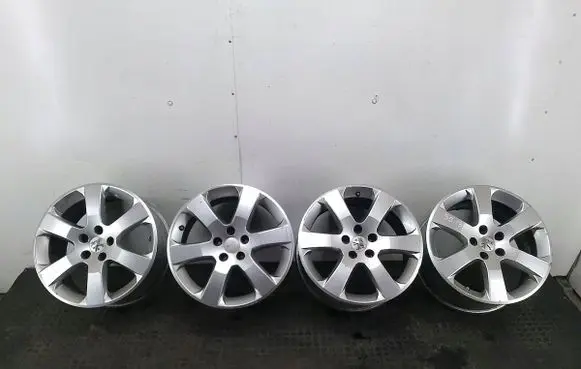 Peugeot 607 R17 alloy rim 9657262180