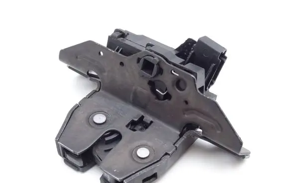 Opel Astra J Tailgate/trunk/boot lock/catch/latch 13587646