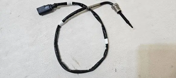 Volkswagen Crafter Exhaust gas temperature sensor 04L906088HF