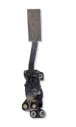 Nissan Pathfinder R51 Accelerator throttle pedal 18002