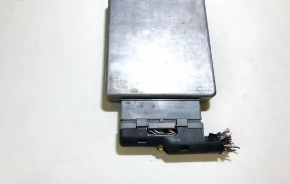 Ford Focus Engine control unit/module 2s4a12a650mb 2s4a-12a650-mb