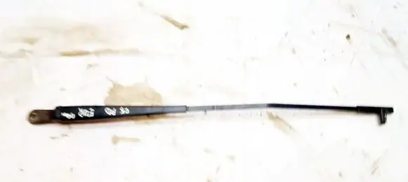 Citroen C5 Front wiper blade arm 01956