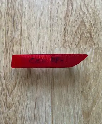 Honda CR-V Rear tail light reflector P3368L P3368 023241