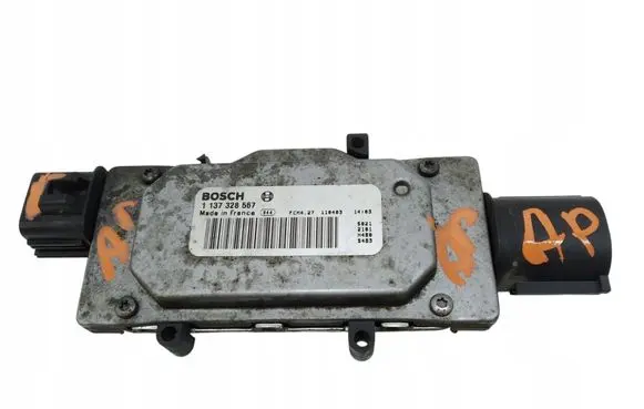 Ford Focus Coolant fan relay 1137328567