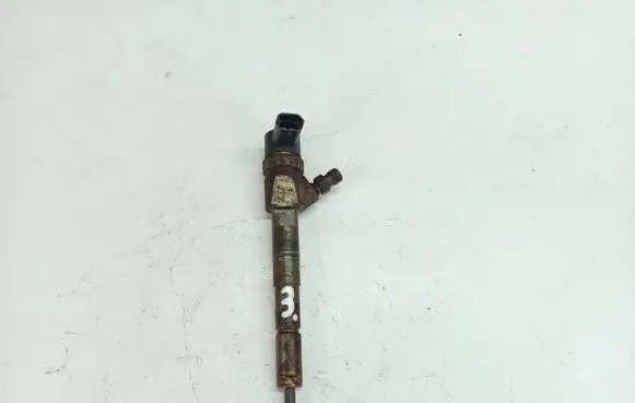 Fuel injector